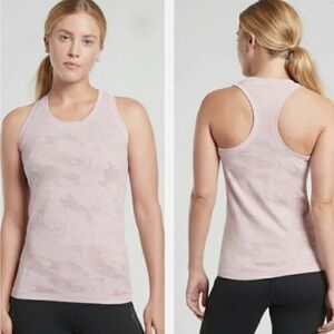 Athleta Momentum Seamless Camo Pink size Small